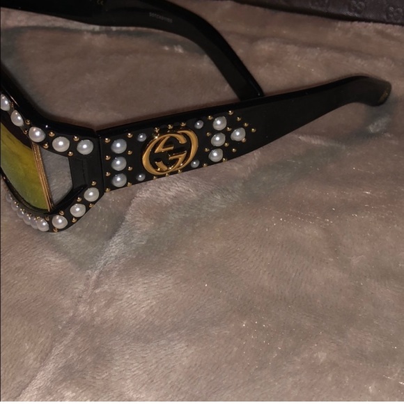 Gucci sunglasses - Picture 3 of 3